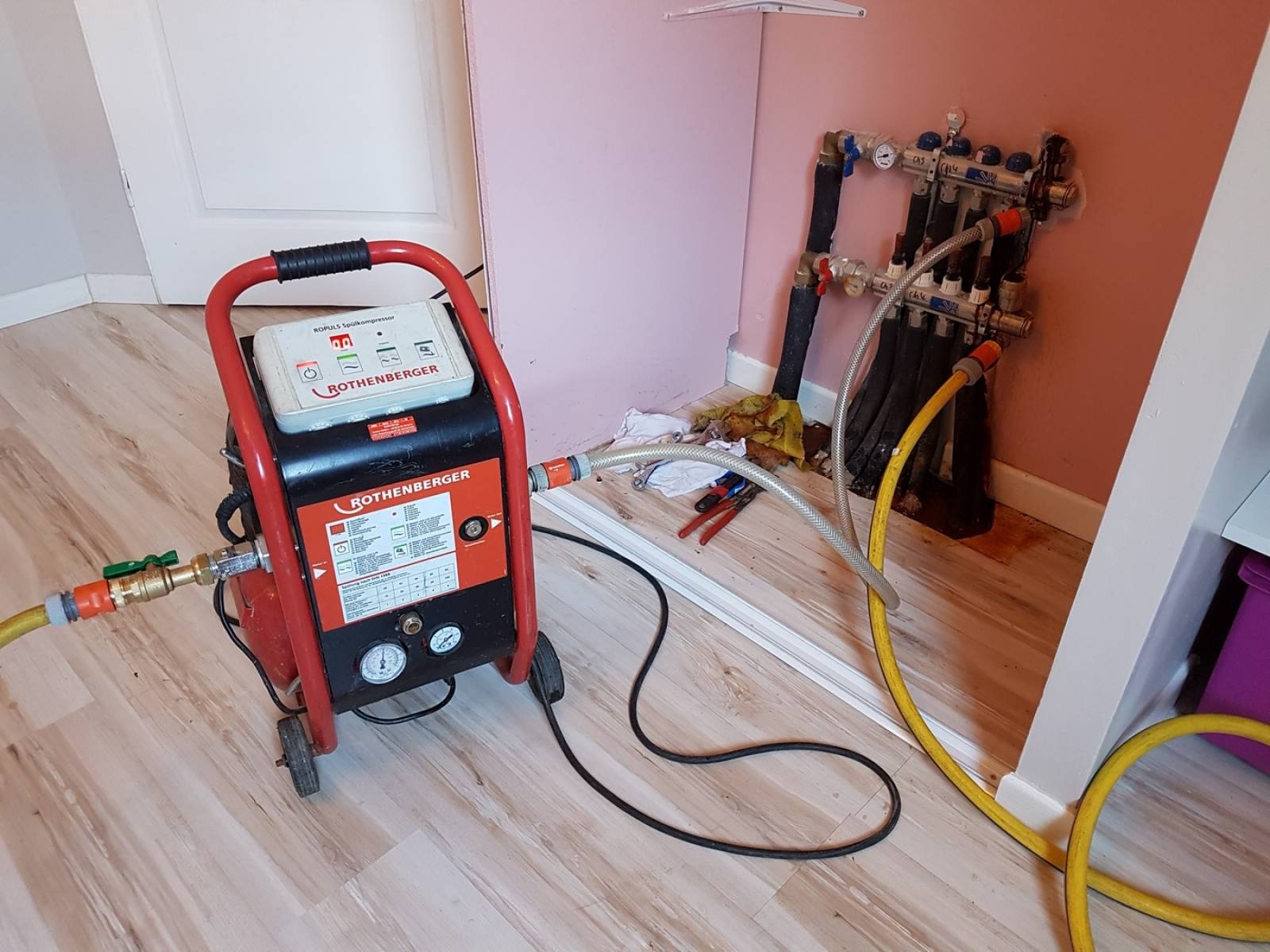 Ümraniye Esenşehir Vaillant Hermetik Şofben Petek Temizliği